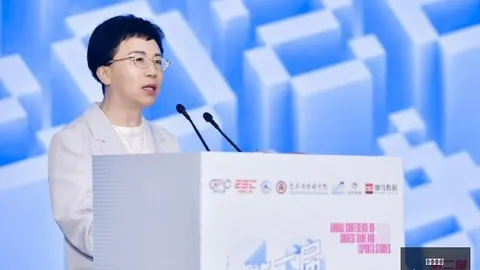 体育品牌电竞周边热销，联名款备受追捧